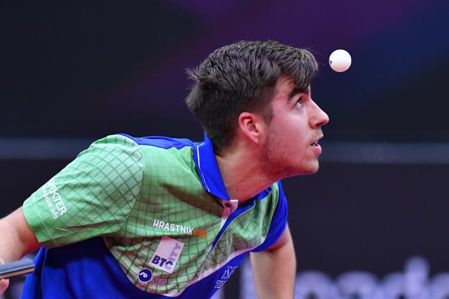 入如大衛 入如大衛