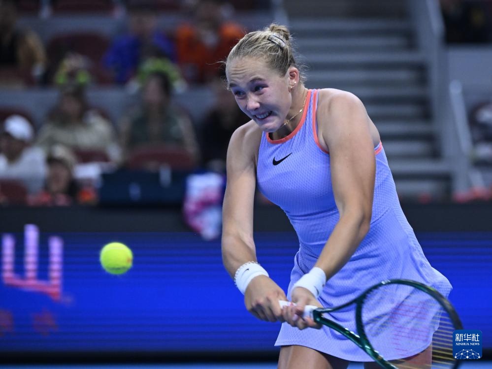 略为后盾 略为后盾