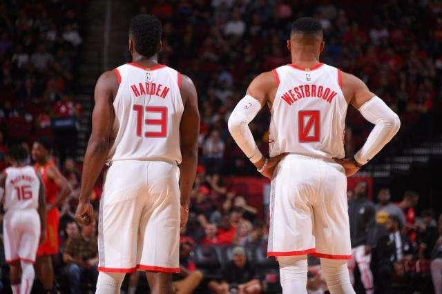 正因为此 正因为此